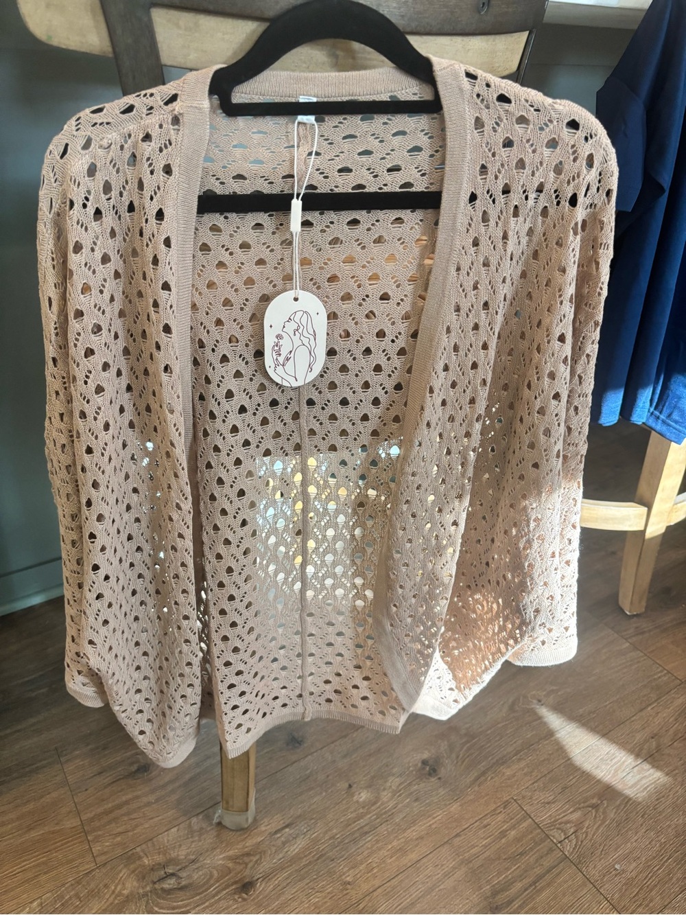 New Beige  shrug open sweater cardigan size Small 3/4  sleeve  crochet